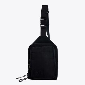 BÉIS The Sport Sling – Black